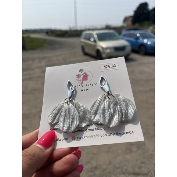 Handmade  Polymer Clay   Dangle Earrings Dancer - Picture 11 of 13